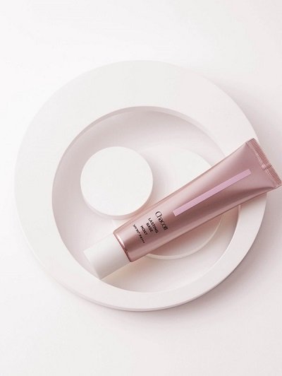 Chacott COSMETICS』 乾燥を防ぎ美肌へ！ 保湿力を強化した