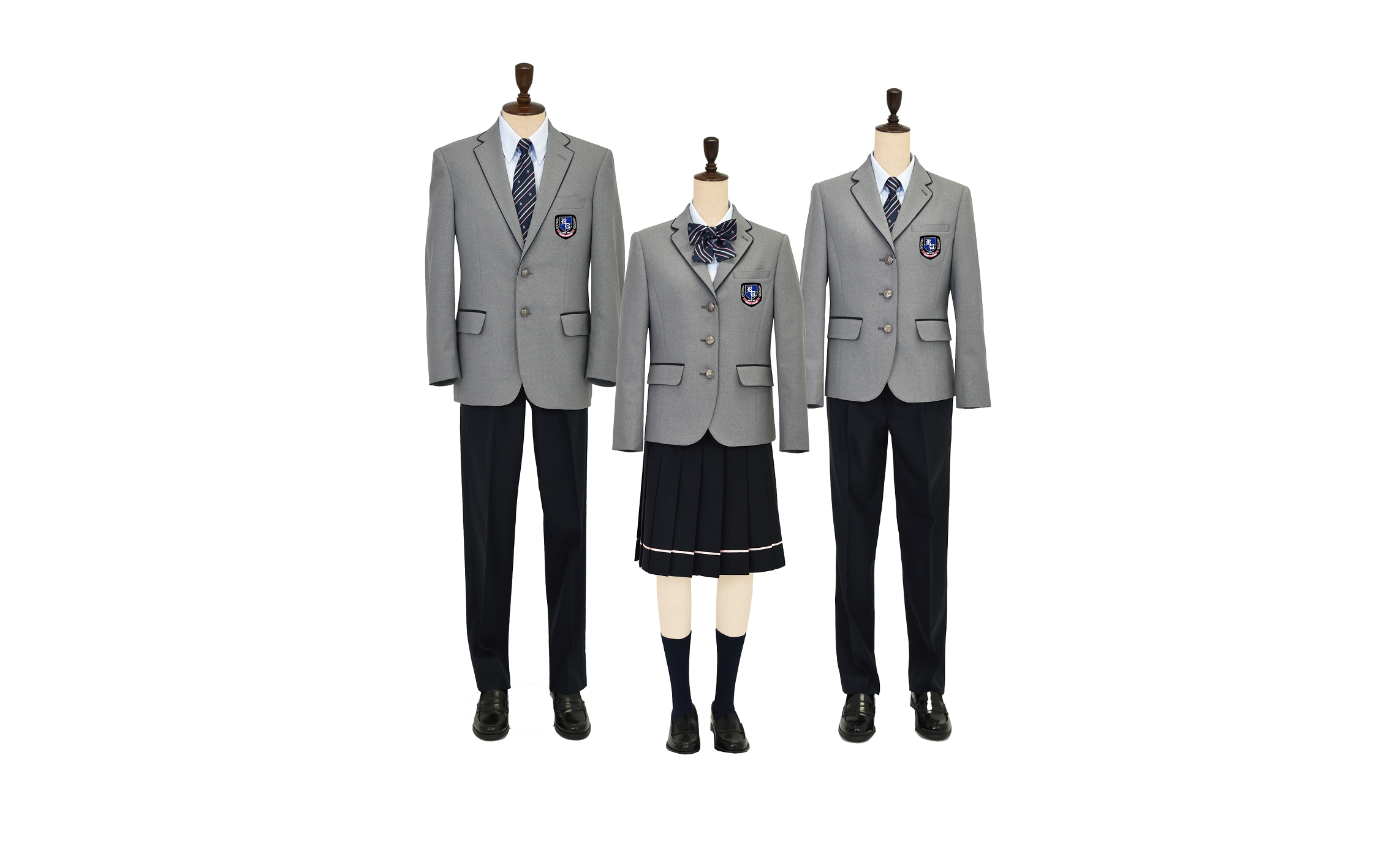 九里学園高等学校の約30年ぶりとなる冬の新制服が好評、入学者数も2